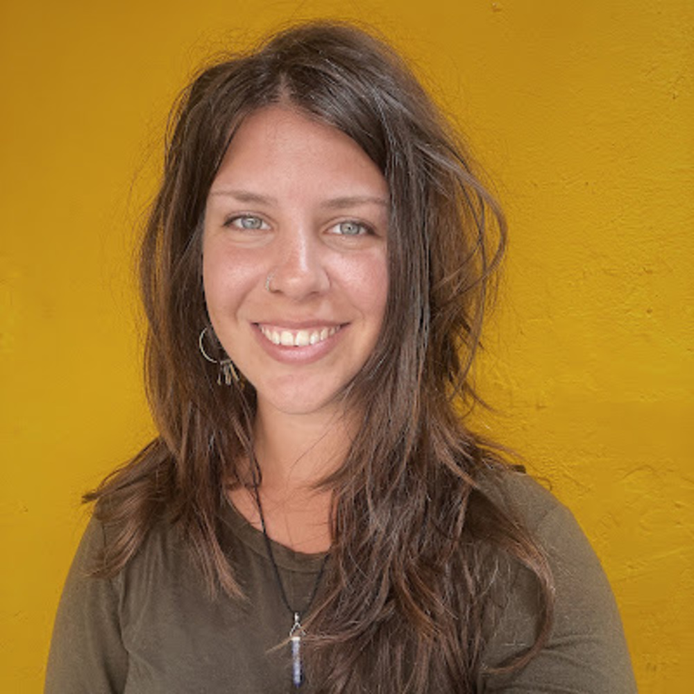 Meet your Posher, Miriam